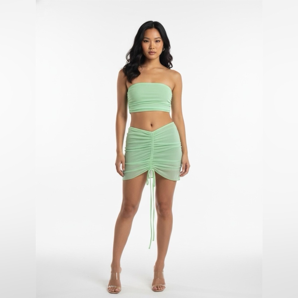 NWT ALILA Elegant Sheer Green Skirt